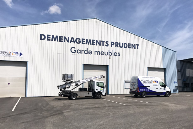 Self-stockage et garde meubles près de Mâcon et Lyon